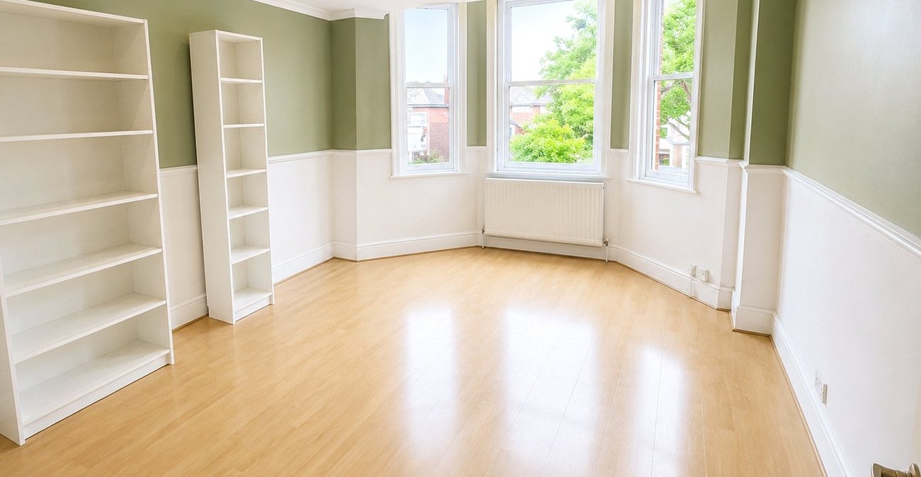 2 bedroom property for sale in London | Robinson Jackson