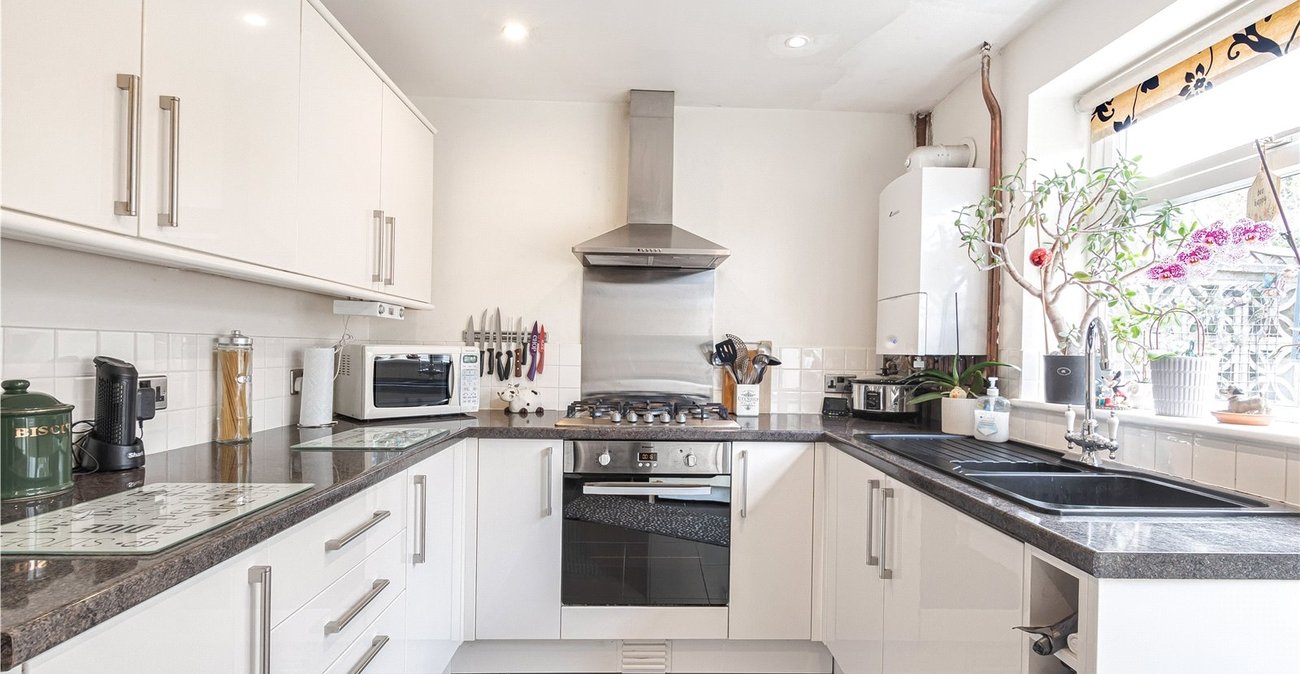 2 bedroom house for sale in Welling | Robinson Jackson