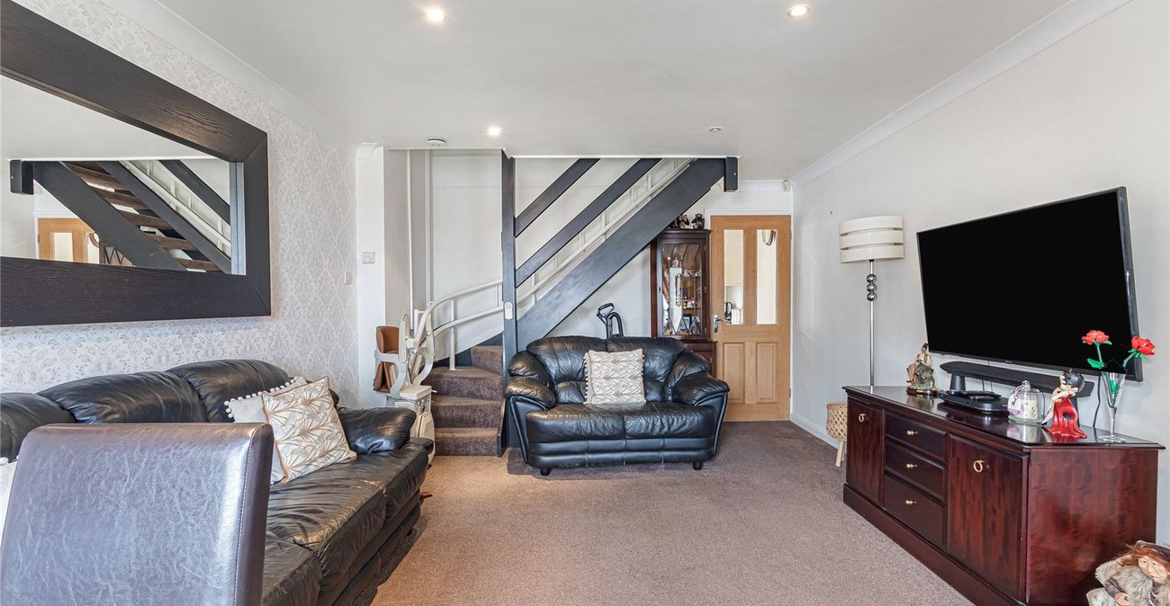 2 bedroom house for sale in Welling | Robinson Jackson