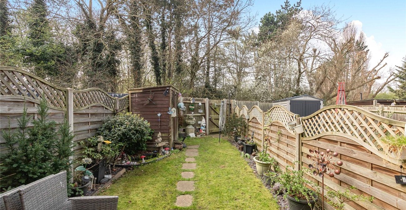 2 bedroom house for sale in Welling | Robinson Jackson