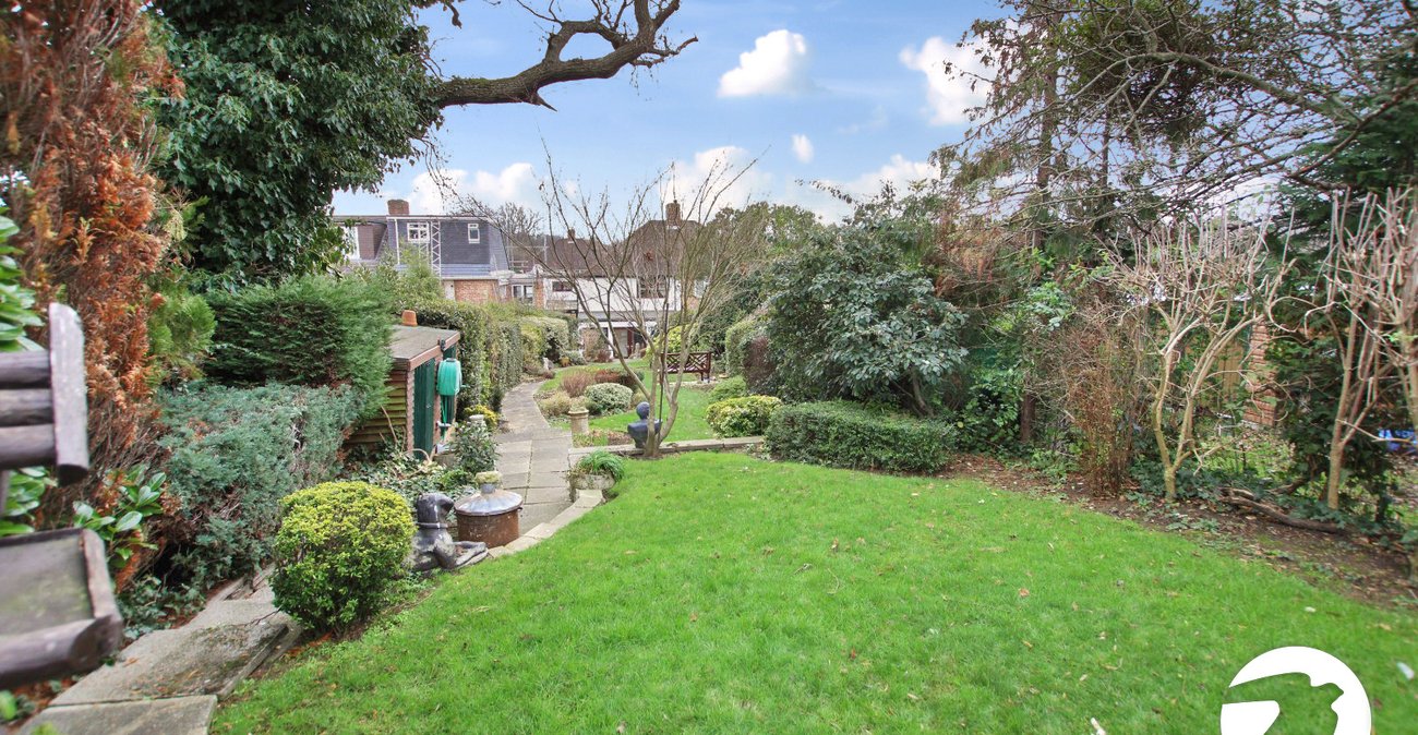 4 bedroom house for sale in London | Robinson Jackson