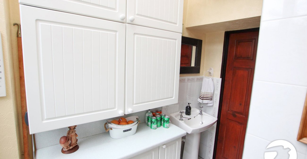4 bedroom house for sale in London | Robinson Jackson