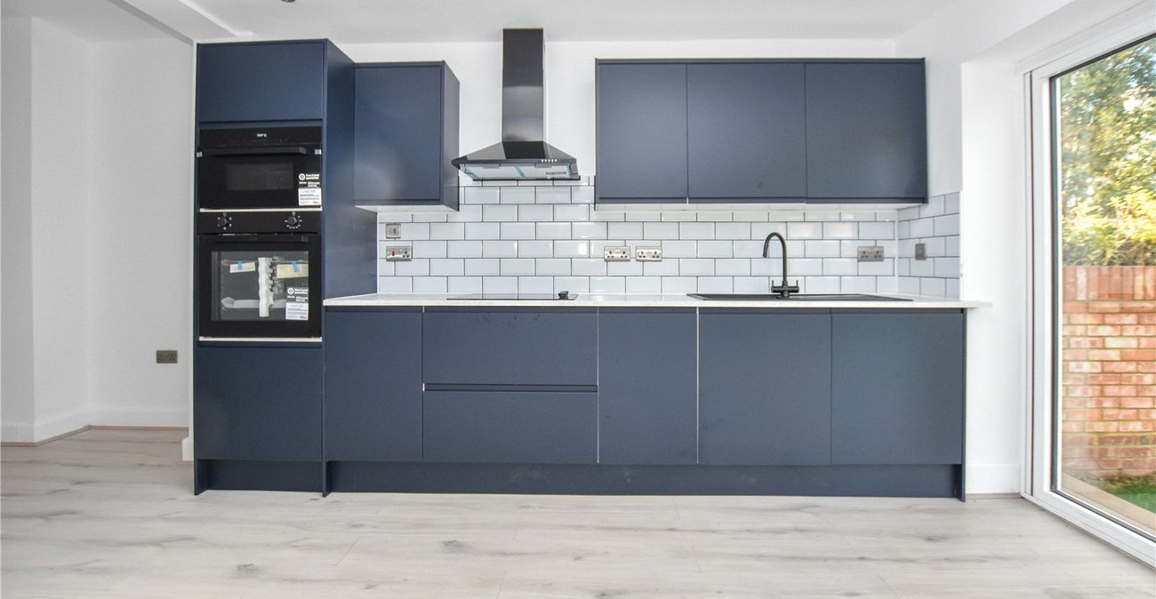 3 bedroom bungalow for sale in Bexleyheath | Robinson Jackson