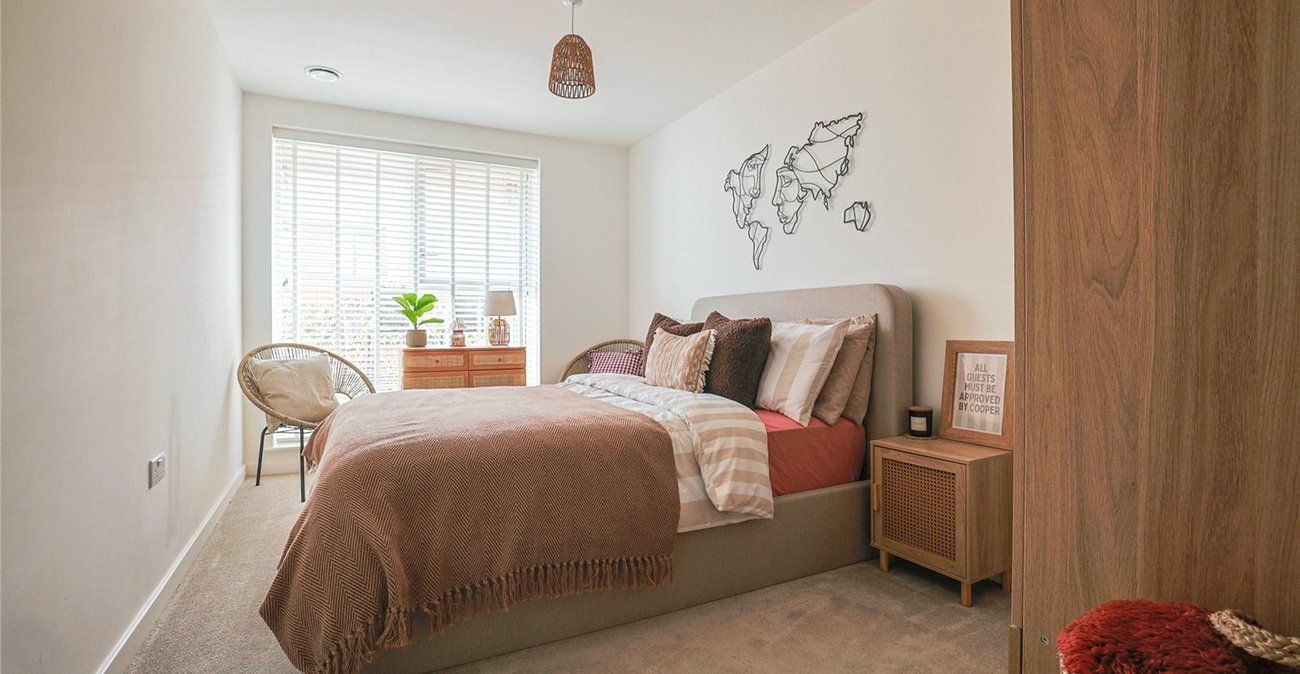 2 bedroom property for sale in  | Robinson Michael & Jackson