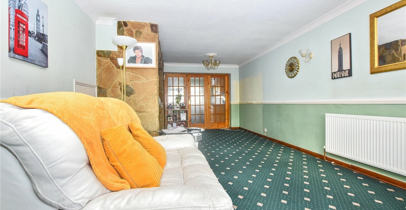 2 bedroom house for sale in Bexleyheath | Robinson Jackson