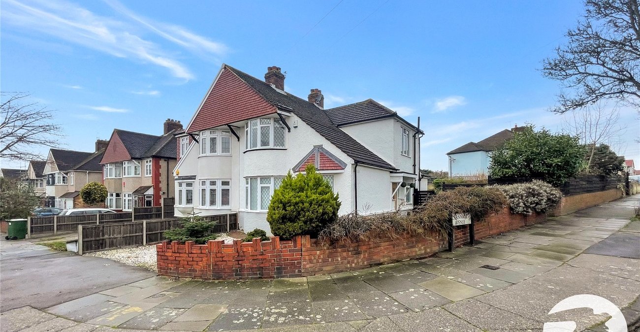 4 bedroom house for sale in South Welling | Robinson Jackson