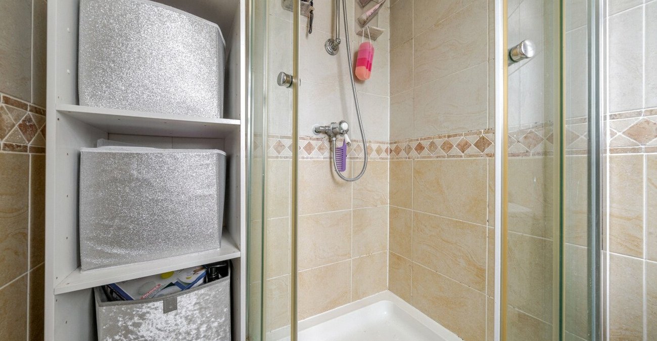 4 bedroom house for sale in South Welling | Robinson Jackson