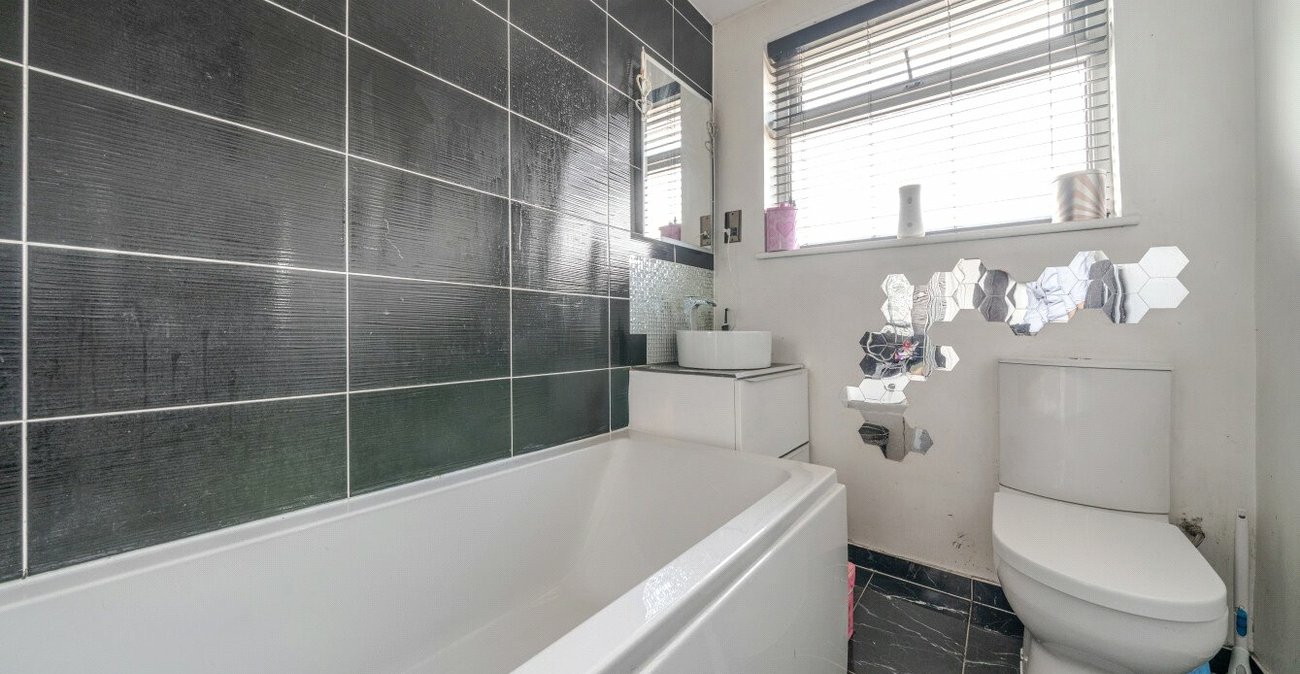 4 bedroom house for sale in South Welling | Robinson Jackson