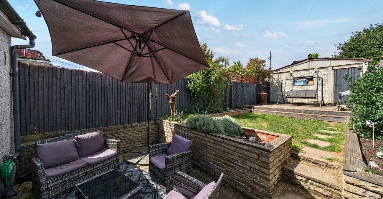 4 bedroom house for sale in South Welling | Robinson Jackson