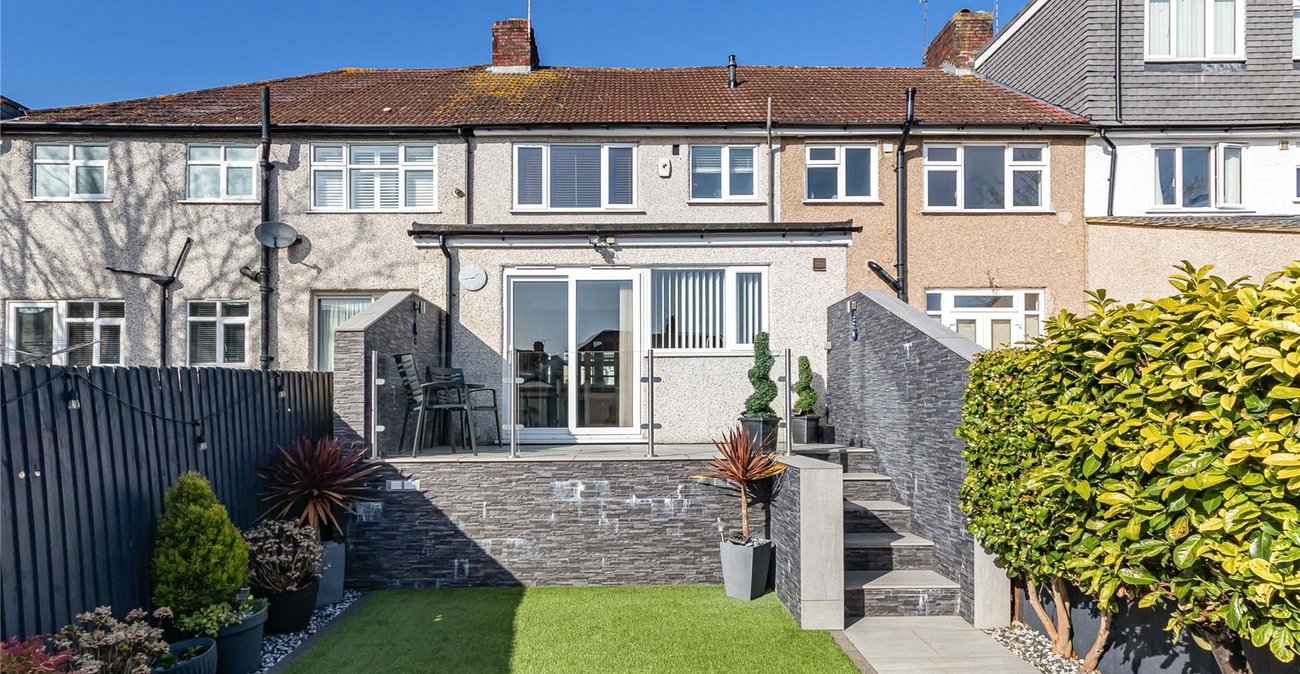 3 bedroom house for sale in South Welling | Robinson Jackson