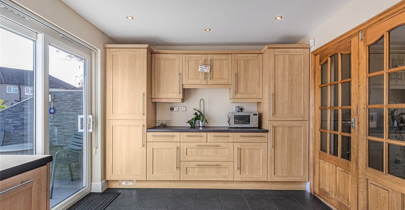 3 bedroom house for sale in South Welling | Robinson Jackson