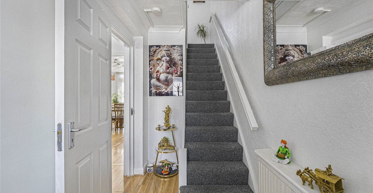 4 bedroom house for sale in South Welling | Robinson Jackson