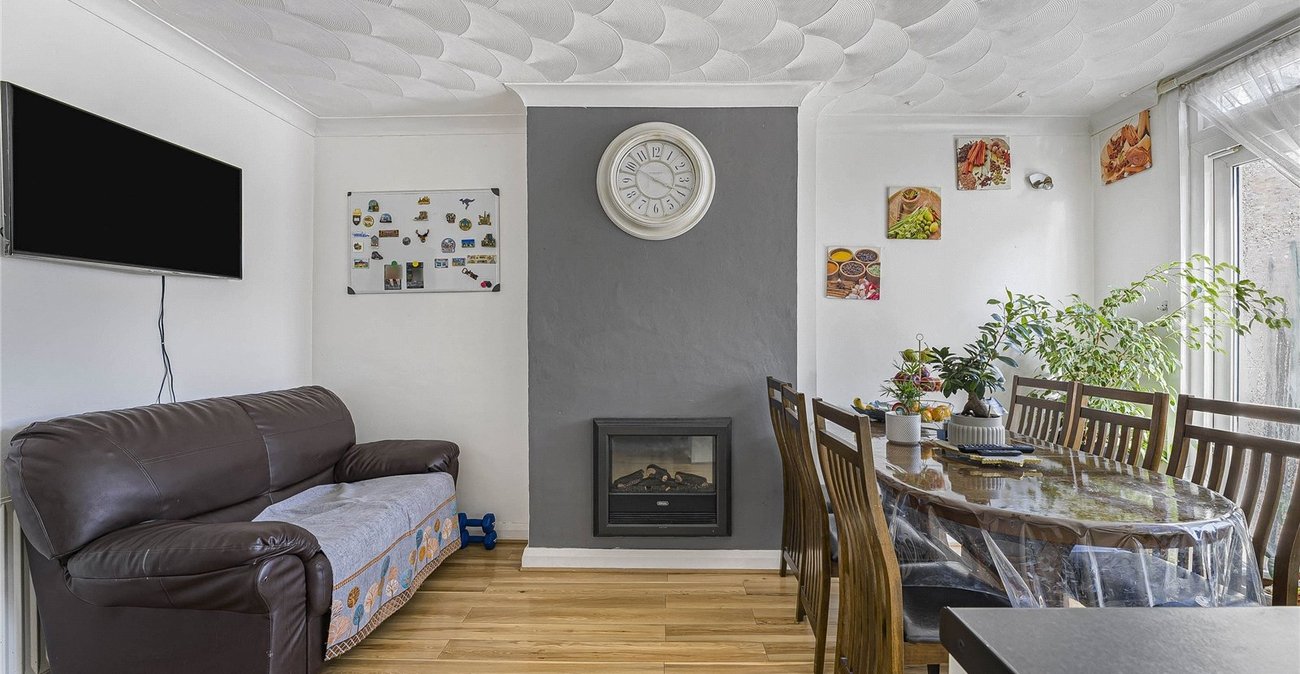 4 bedroom house for sale in South Welling | Robinson Jackson