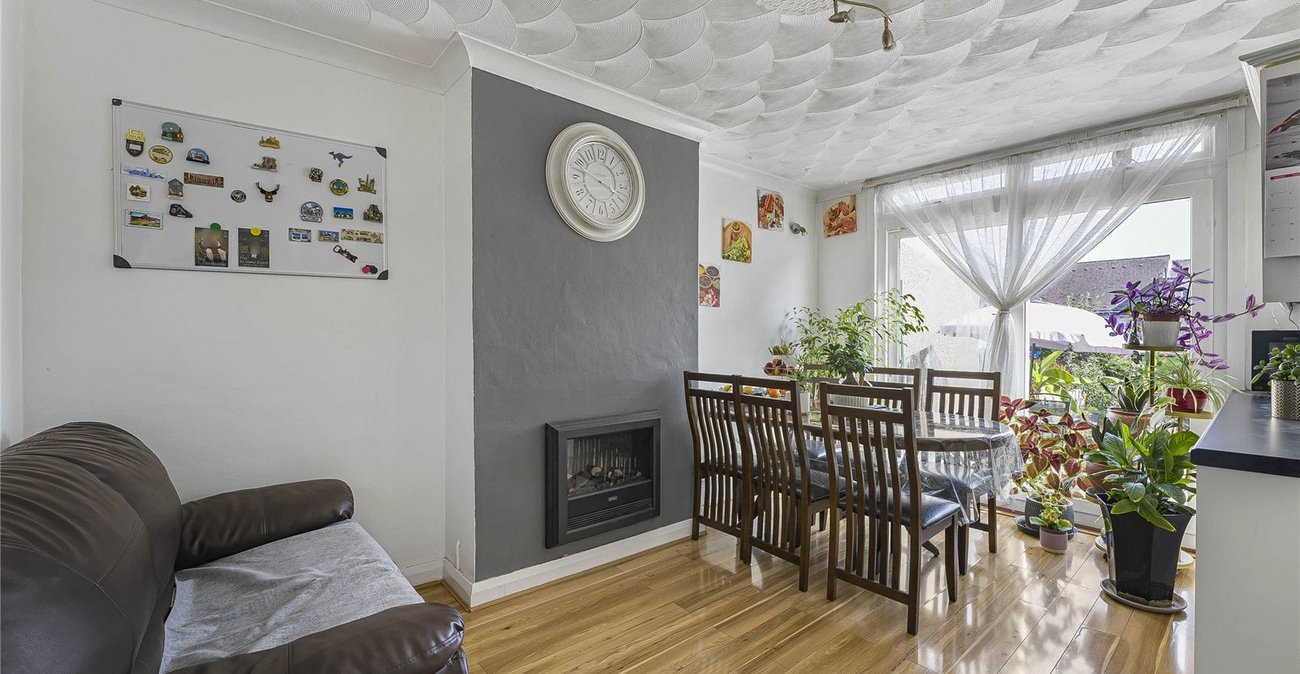4 bedroom house for sale in South Welling | Robinson Jackson