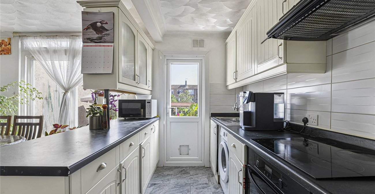 4 bedroom house for sale in South Welling | Robinson Jackson