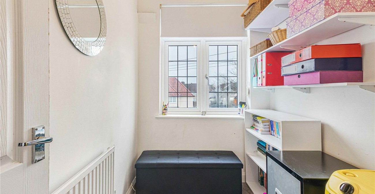 4 bedroom house for sale in Welling | Robinson Jackson