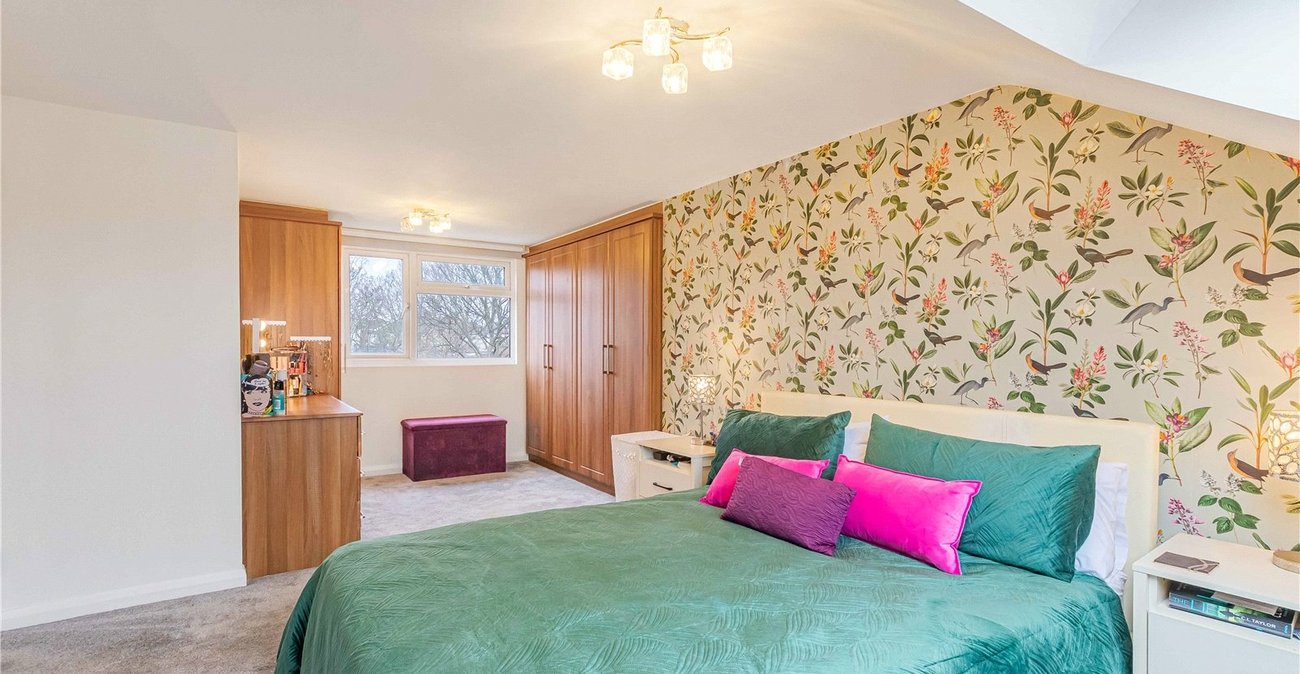 4 bedroom house for sale in Welling | Robinson Jackson