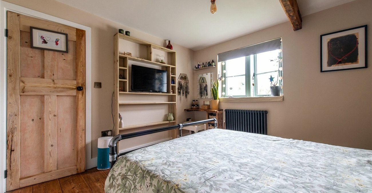 3 bedroom house for sale in Newington | Robinson Michael & Jackson