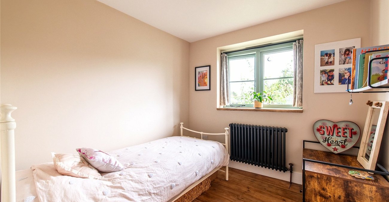 3 bedroom house for sale in Newington | Robinson Michael & Jackson