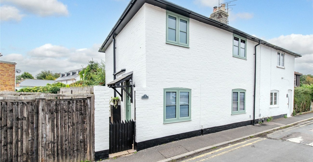 3 bedroom house for sale in Newington | Robinson Michael & Jackson