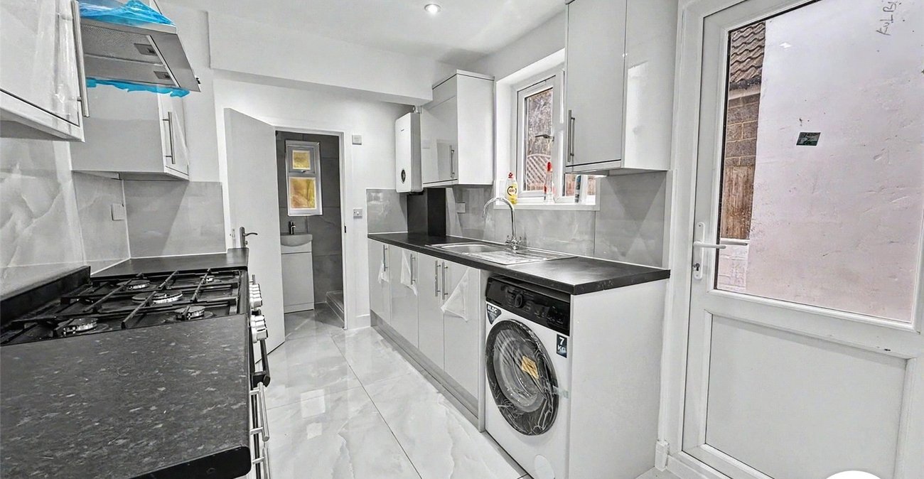 4 bedroom house for sale in Chatham | Robinson Michael & Jackson