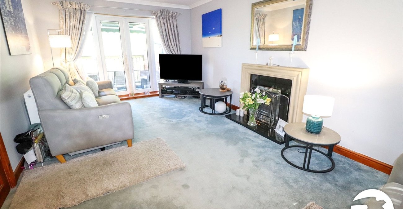 3 bedroom bungalow for sale in Belvedere | Robinson Jackson