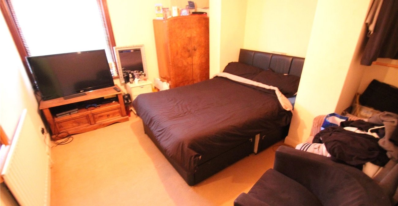 1 bedroom property for sale in Northfleet | Robinson Michael & Jackson