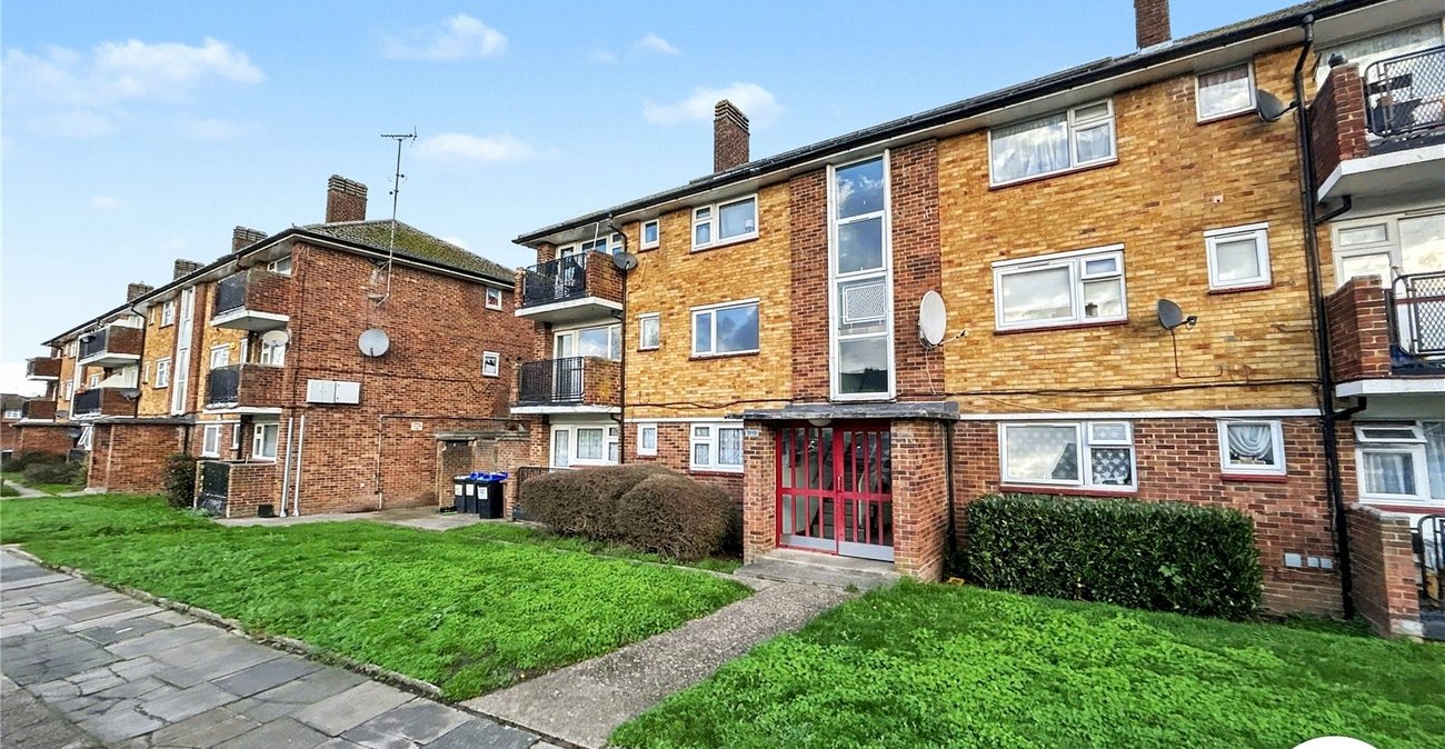 2 bedroom property for sale in Sidcup | Robinson Jackson