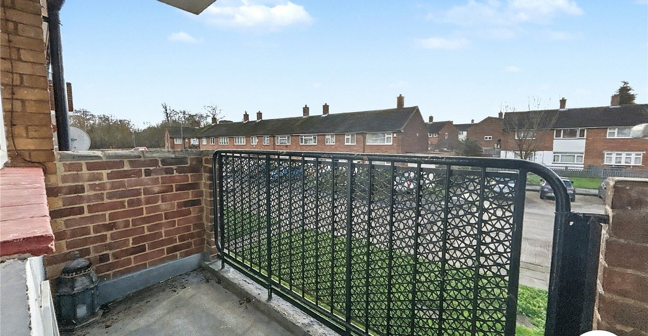2 bedroom property for sale in Sidcup | Robinson Jackson