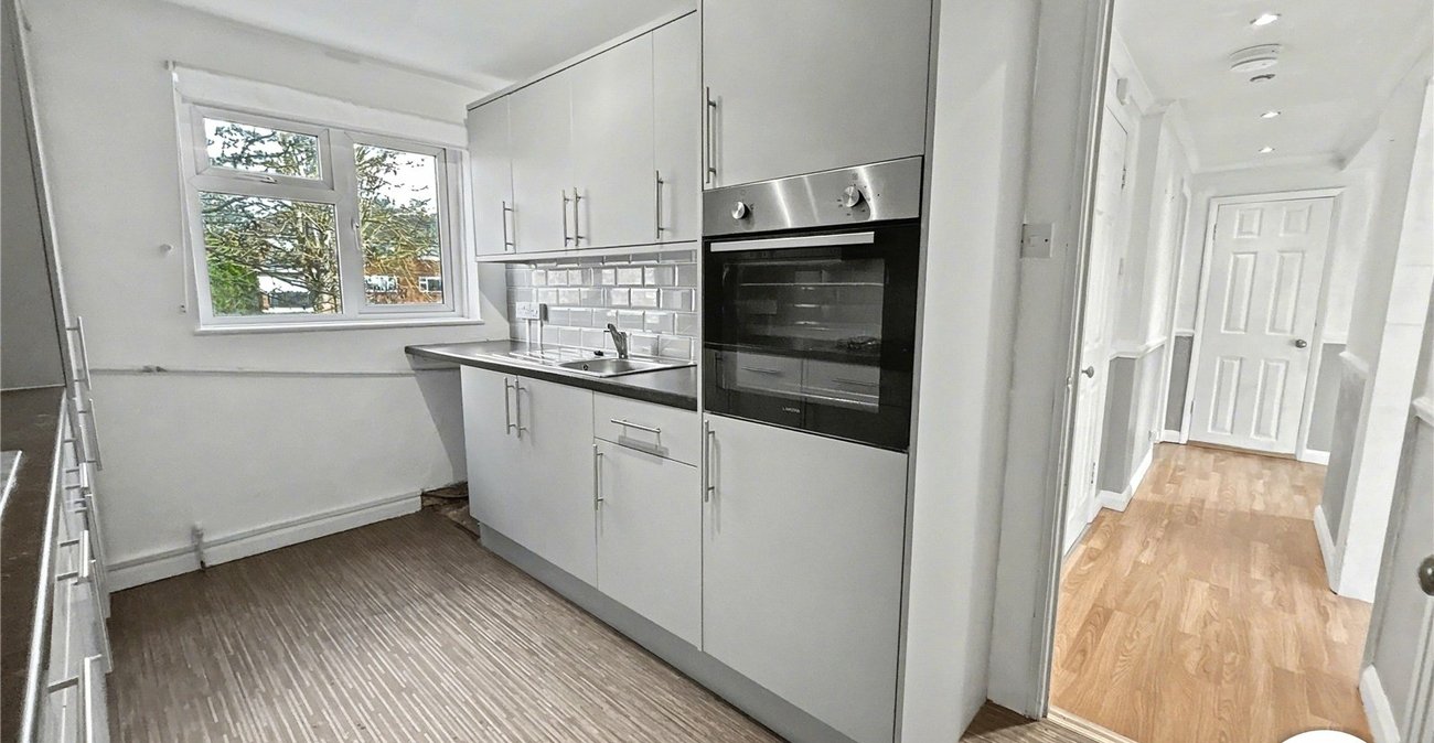 2 bedroom property for sale in Sidcup | Robinson Jackson