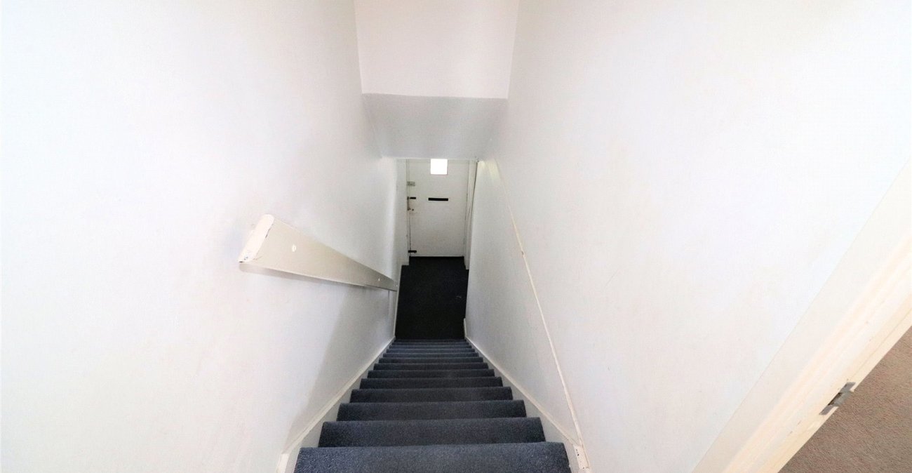 1 bedroom property for sale in Crayford | Robinson Jackson
