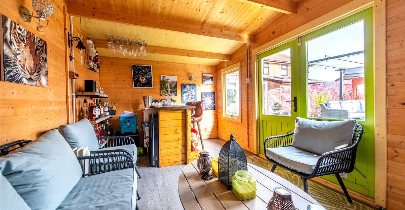 5 bedroom house for sale in Kemsley | Robinson Michael & Jackson