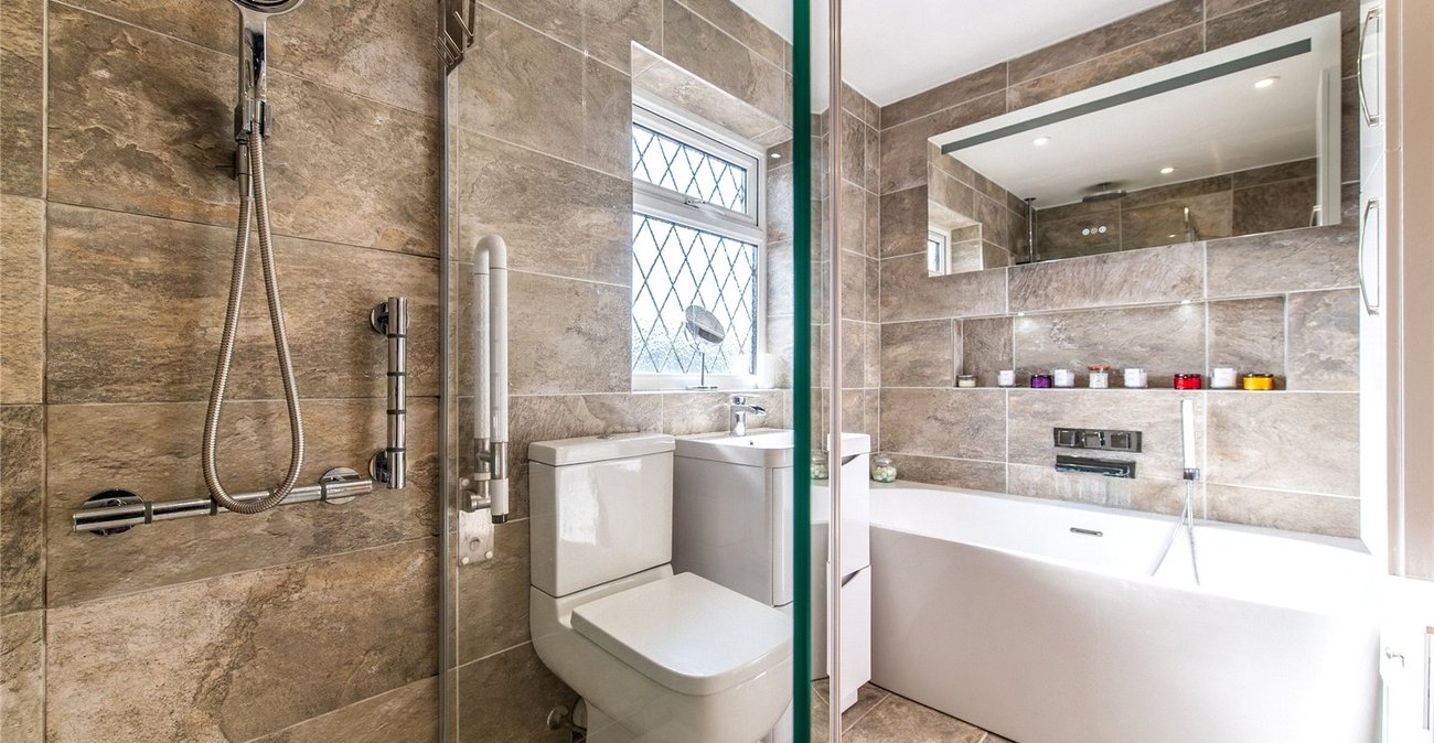 5 bedroom house for sale in Kemsley | Robinson Michael & Jackson