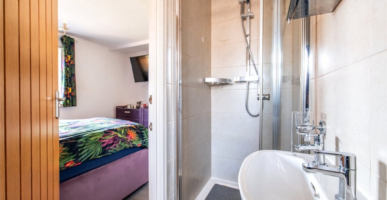 5 bedroom house for sale in Kemsley | Robinson Michael & Jackson