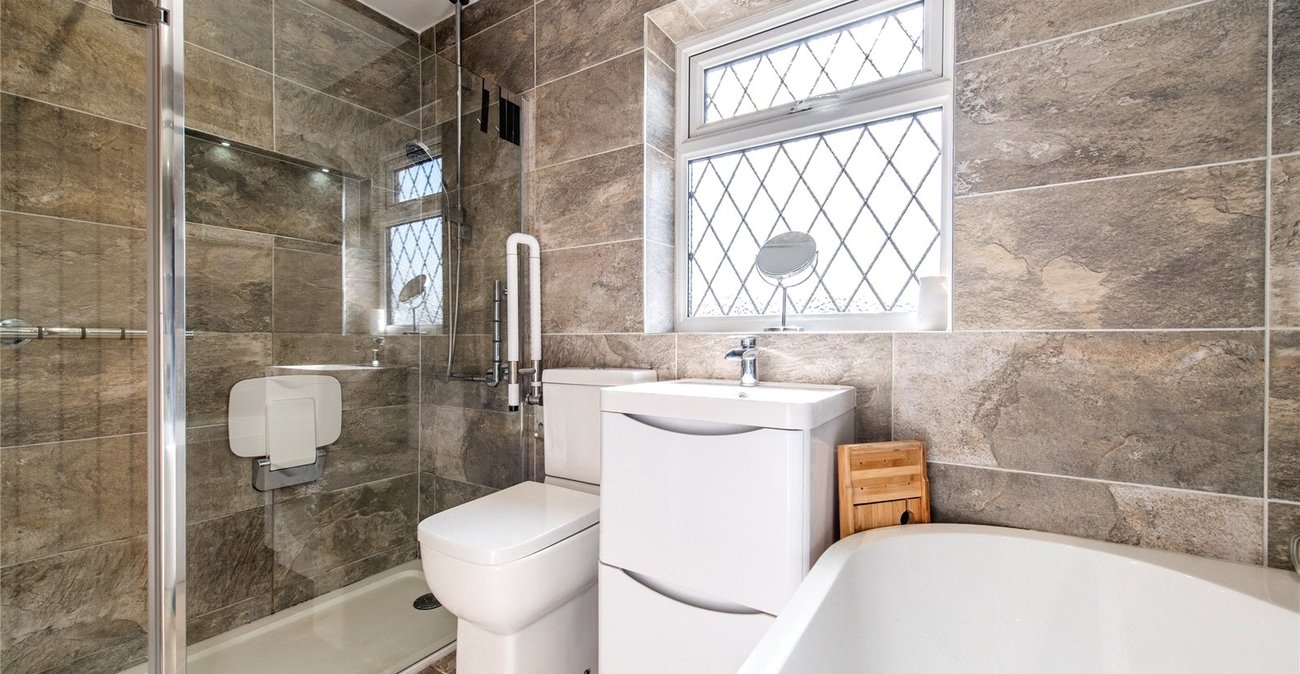 5 bedroom house for sale in Kemsley | Robinson Michael & Jackson