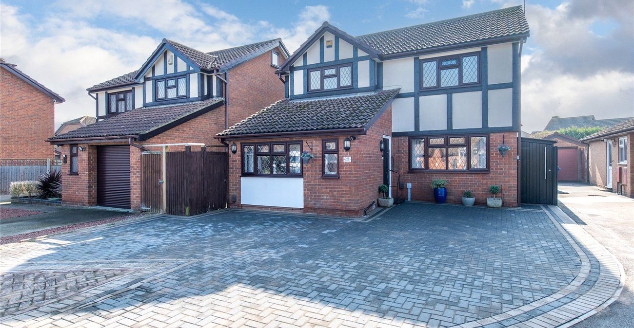 5 bedroom house for sale in Kemsley | Robinson Michael & Jackson