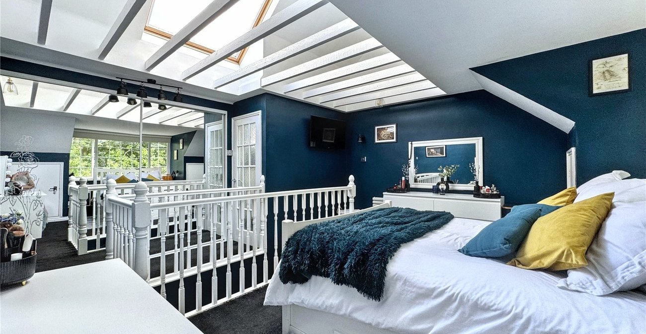 4 bedroom house for sale in Rainham | Robinson Michael & Jackson