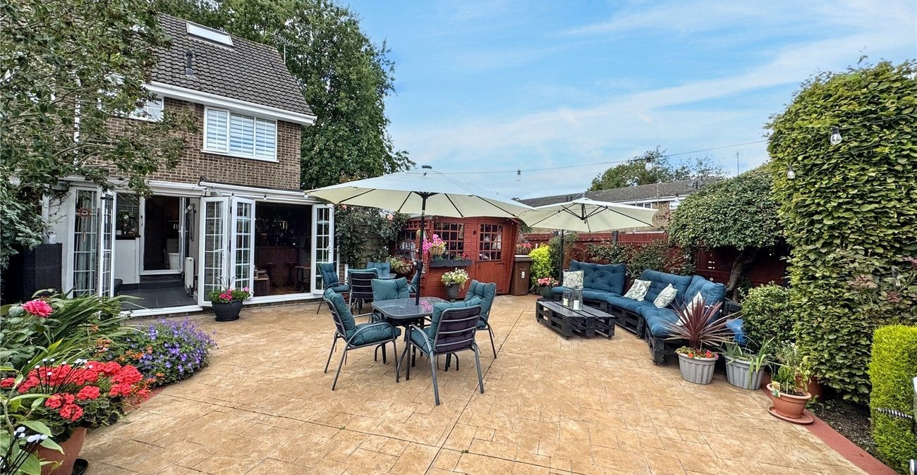 4 bedroom house for sale in Rainham | Robinson Michael & Jackson