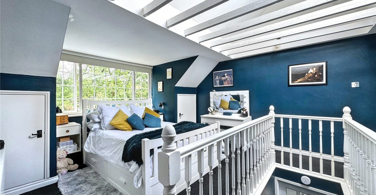 4 bedroom house for sale in Rainham | Robinson Michael & Jackson