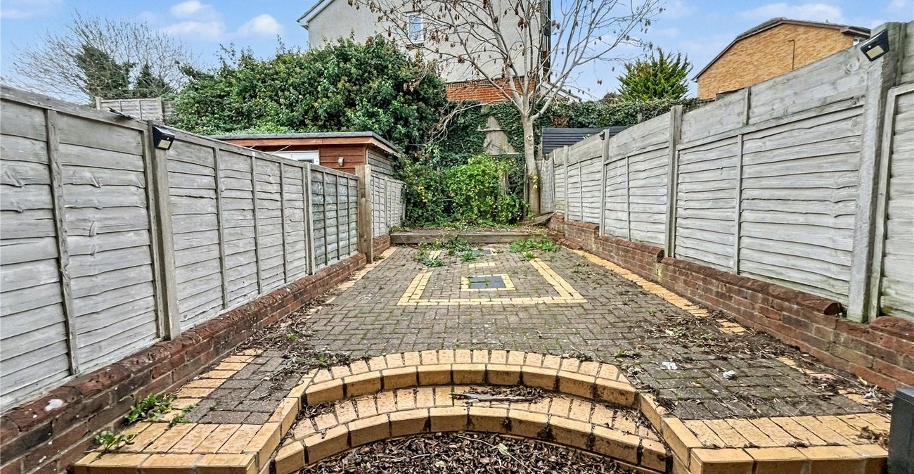 2 bedroom house to rent in Princes Park | Robinson Michael & Jackson