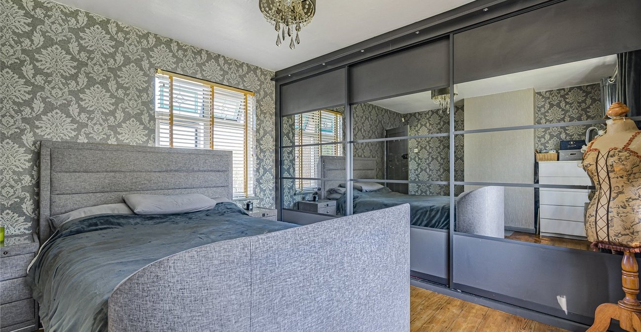4 bedroom house for sale in Welling | Robinson Jackson