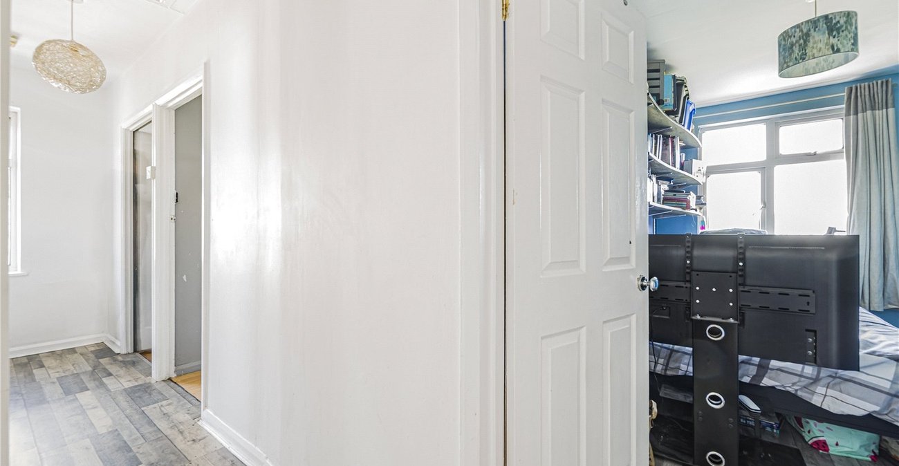 4 bedroom house for sale in Welling | Robinson Jackson