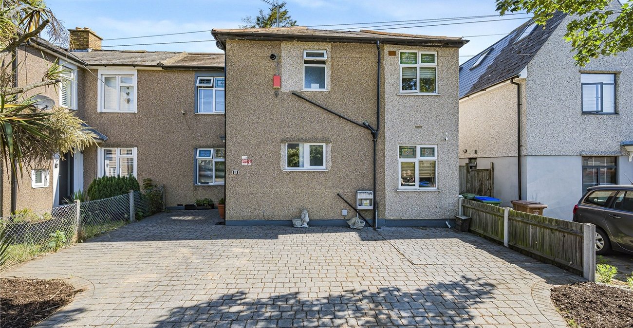 4 bedroom house for sale in Welling | Robinson Jackson