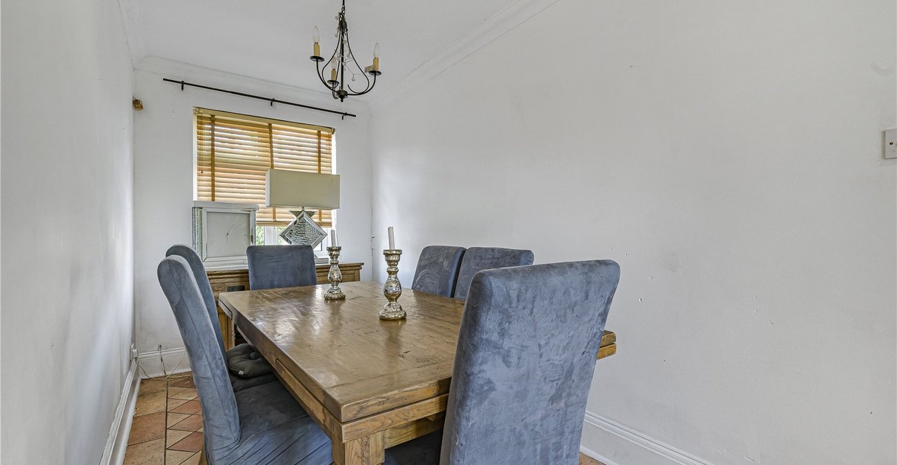 4 bedroom house for sale in Welling | Robinson Jackson