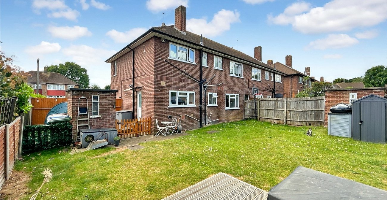2 bedroom property for sale in Sidcup | Robinson Jackson