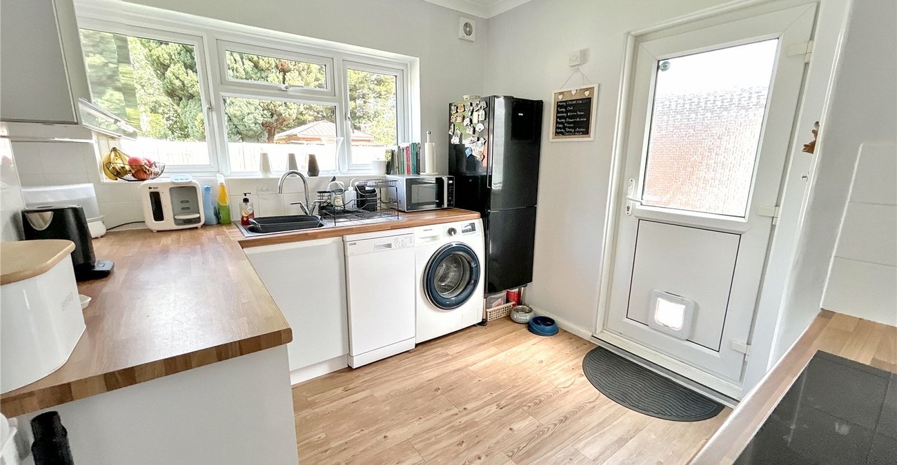 2 bedroom property for sale in Sidcup | Robinson Jackson