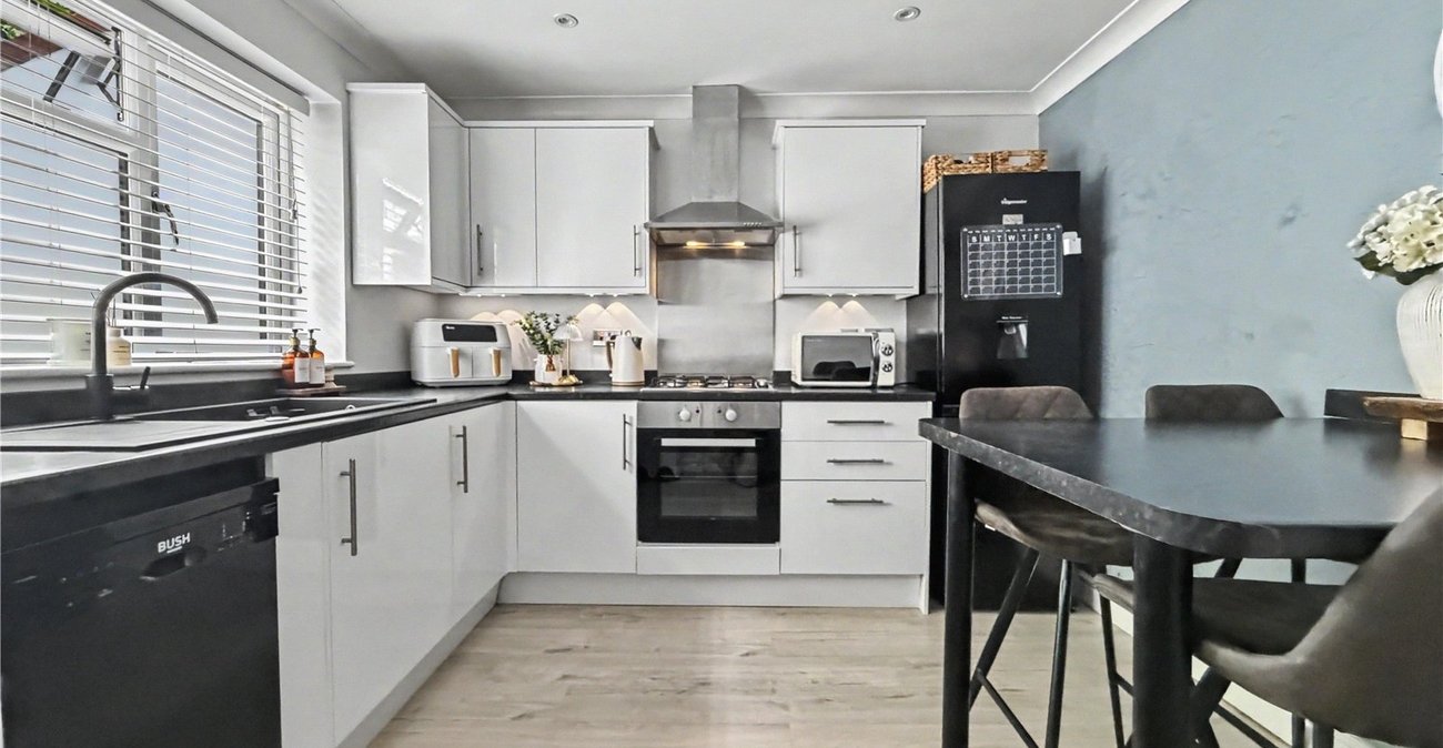 3 bedroom house for sale in Rainham | Robinson Michael & Jackson