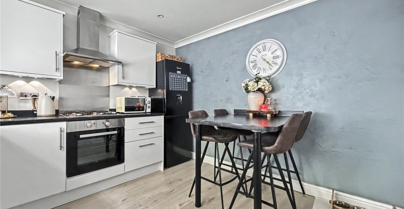 3 bedroom house for sale in Rainham | Robinson Michael & Jackson