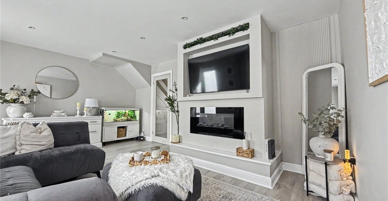 3 bedroom house for sale in Rainham | Robinson Michael & Jackson