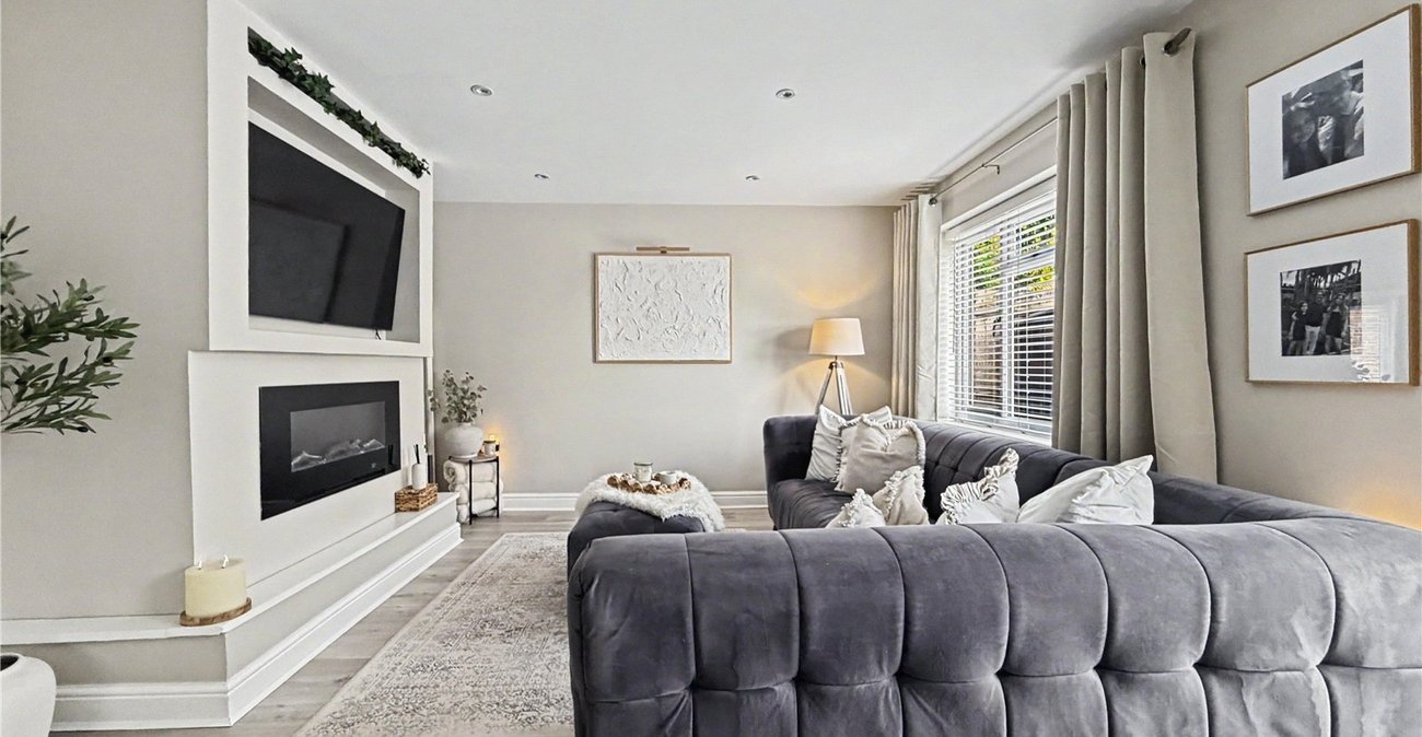 3 bedroom house for sale in Rainham | Robinson Michael & Jackson